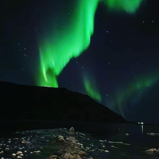 Vestpollen Pilan Lodge Lofoten מראה חיצוני תמונה