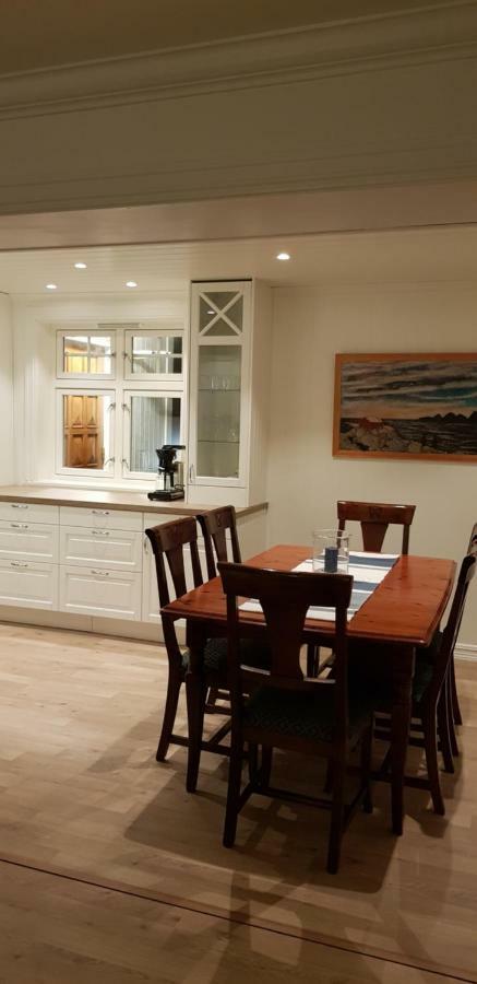 Vestpollen Pilan Lodge Lofoten מראה חיצוני תמונה
